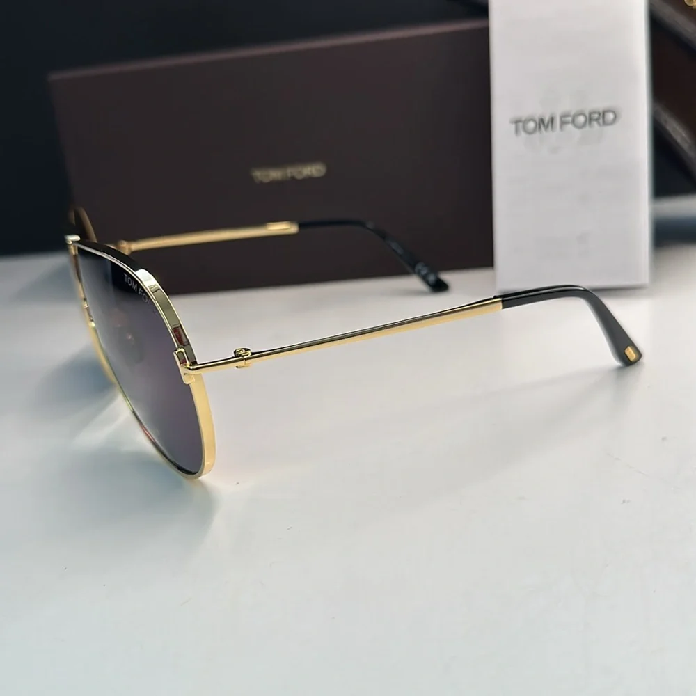 New Authentic- Tom Ford FT1158 Keating Unisex Designer - Modern Luxury Eyewear”